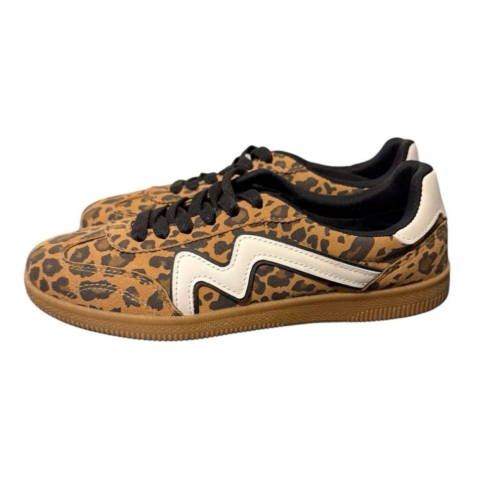 Women’s Madden Girl Animal Print Lace Up Sneakers NWOT